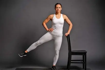 સ્ટેન્ડિંગ હિપ એબડક્શન